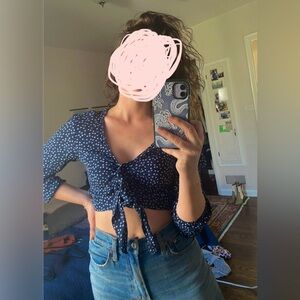 Abercrombie quarter-sleeve crop top. Size small